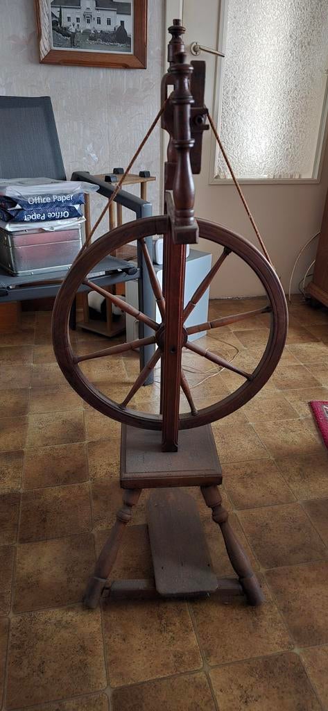 Rouet en bois, Antiquités & Art, Enlèvement