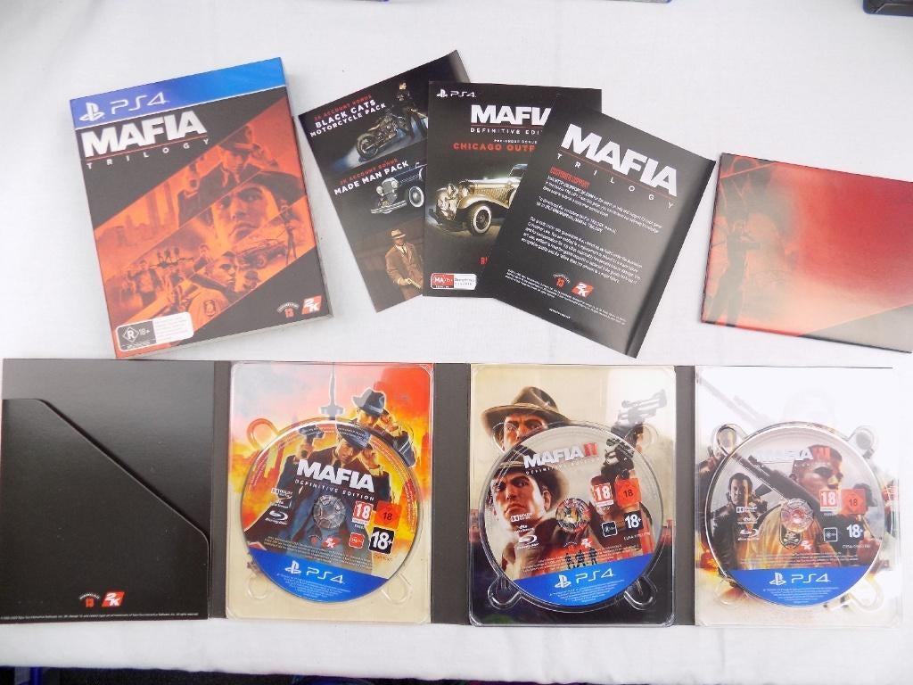 Mafia Trilogy (la boîte en carton est tachée), Consoles de jeu & Jeux vidéo, Enlèvement ou Envoi, 1 joueur, À partir de 18 ans
