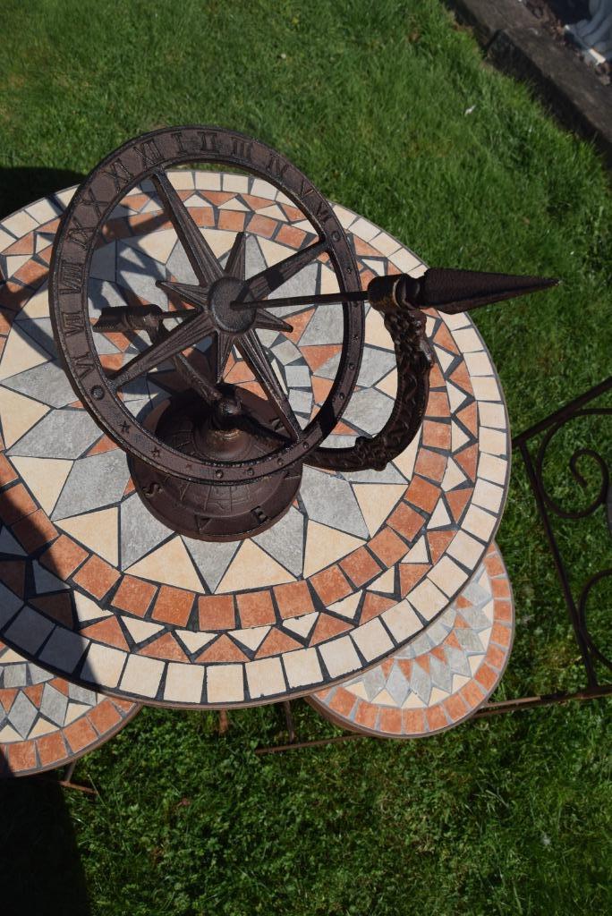 Cadran solaire en fonte patinée, Jardin & Terrasse, Enlèvement ou Envoi, Neuf