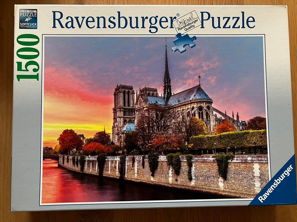 2 puzzels Ravensburger 1500 stukjes, Ophalen of Verzenden, Zo goed als nieuw