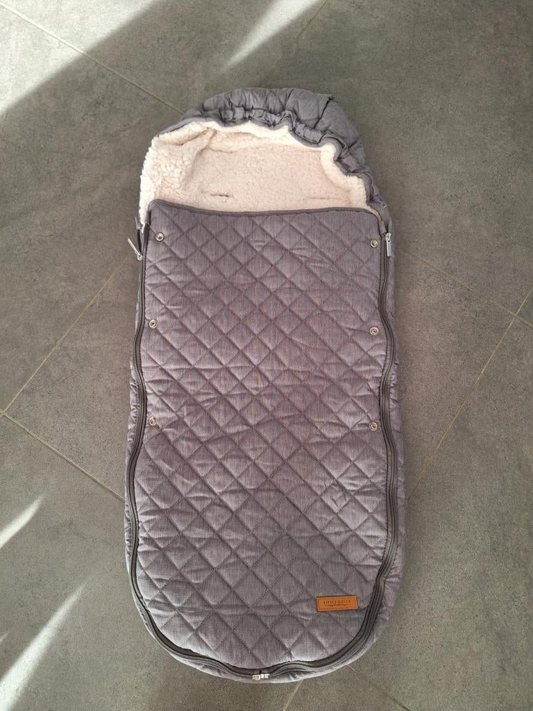 Voetenzak, Enlèvement, Couverture pieds