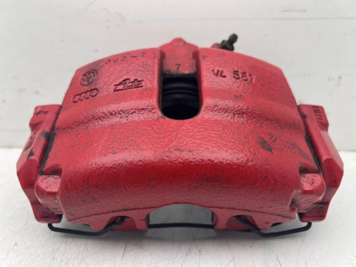 Etrier de frein (pince) avant gauche d'un Volkswagen Polo, Volkswagen, -, 3 mois de garantie, Utilisé