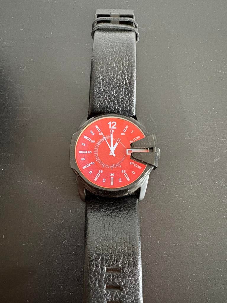 Diesel Master Chief DZ1657 horloge, Handtassen en Accessoires, Horloges | Heren, Zo goed als nieuw, Polshorloge, Overige merken