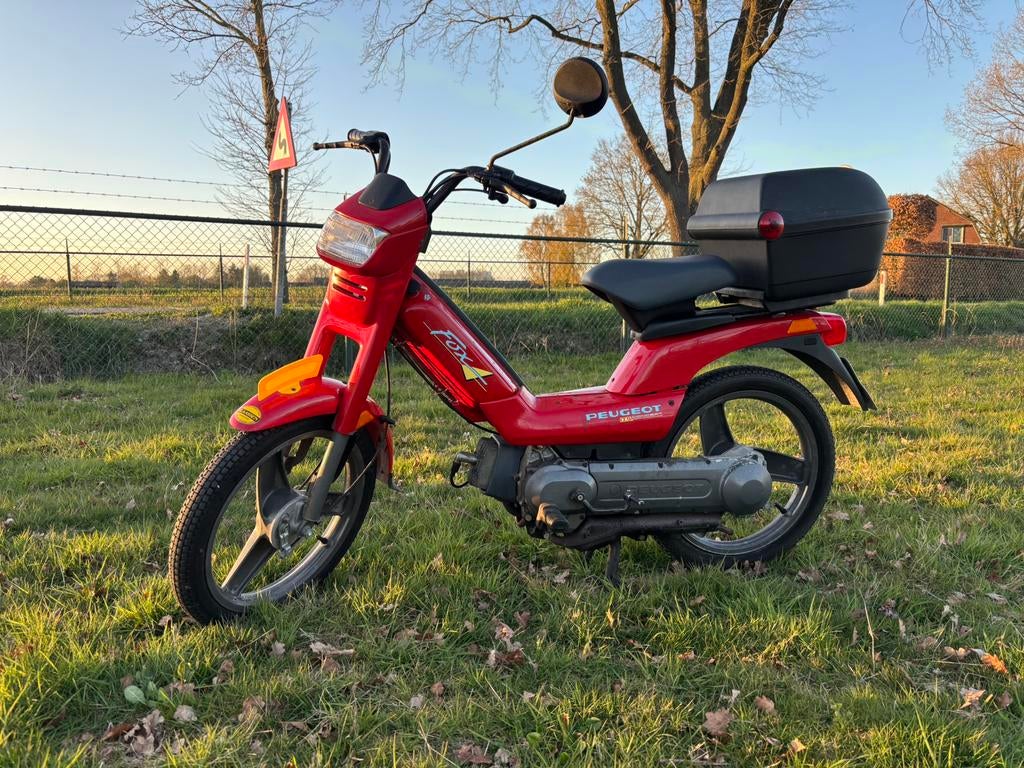 2x Peugeot Fox  Rood, Aqua Blauw, Fietsen en Brommers, Ophalen, Gebruikt, 0 versnellingen, 49 cc