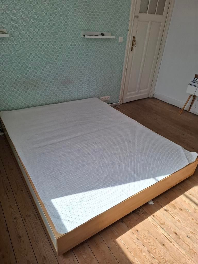 Lit mandal Ikea 160x200 avec 4 tiroirs, Enlèvement