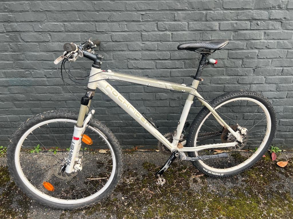 B’TWIN Rockrider 8.1 – Wit – 26 inch – MTB met schijfremmen, Fietsen en Brommers, Fietsen | Mountainbikes en ATB, Ophalen, Gebruikt