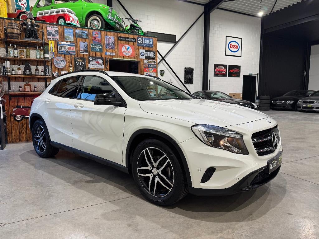 MERCEDES GLA 200 CDI 4 MATIC - AUTOMAAT - TOPSTAAT -, 4 cilinders, Wit, Leder, Bedrijf