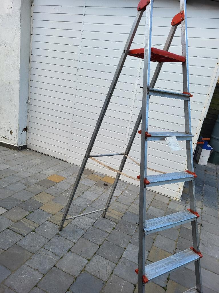 Alu ladder. 7 treden, Ophalen of Verzenden