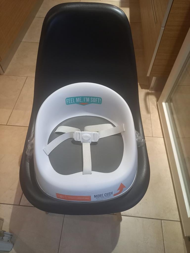 REHAUSSEUR DE CHAISSE NOUVEAU 25€, Enfants & Bébés, Enlèvement