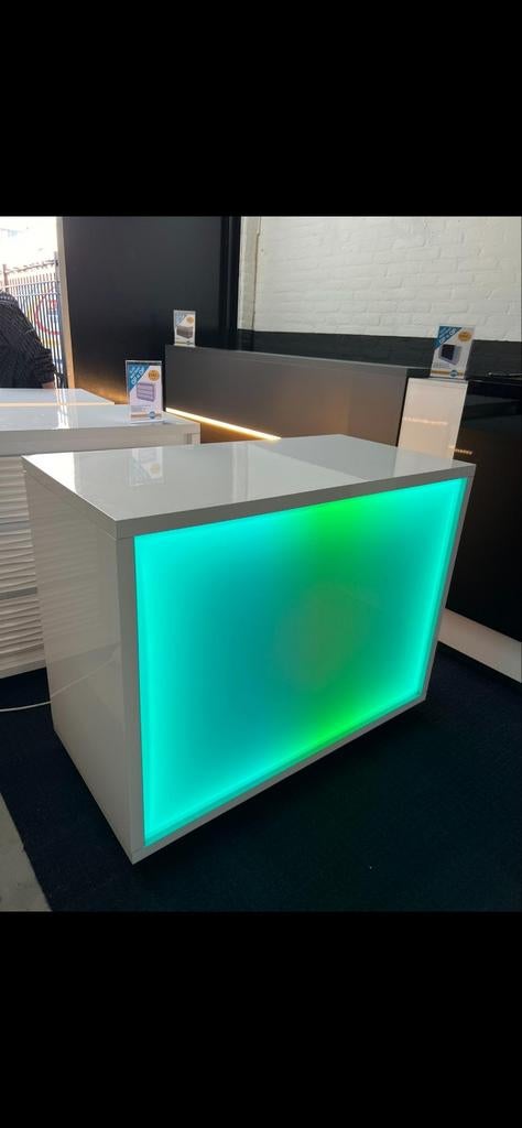 JOLI COMPTOIR, Enlèvement