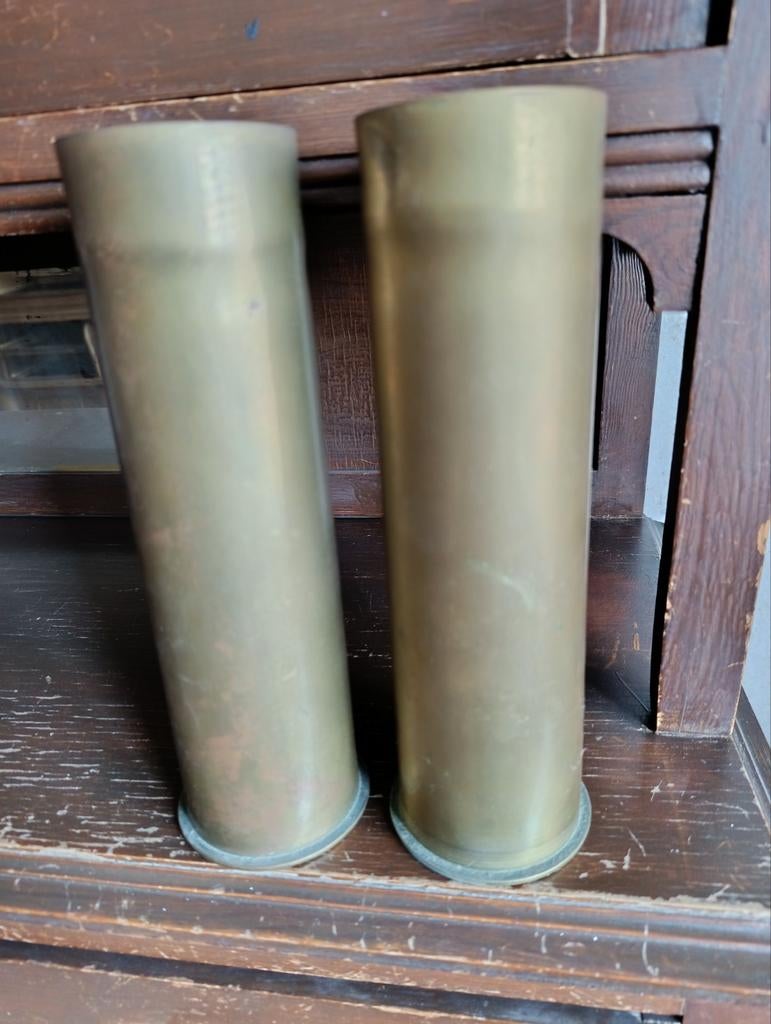 2 koperen obussen, Verzamelen, Ophalen