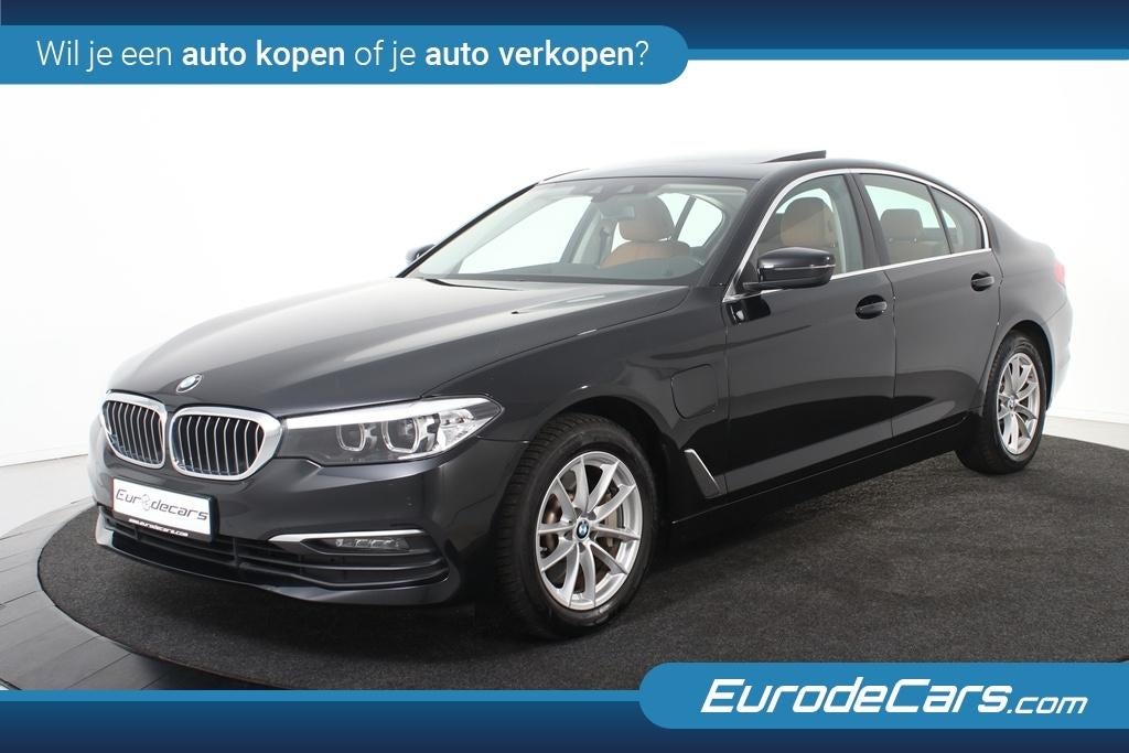 BMW 530e Limosine *1ste Eigenaar*Leer*Schuifdak*Navigatie*, Auto's, BMW, 4 cilinders, Zwart, Leder, Hybride Elektrisch/Benzine