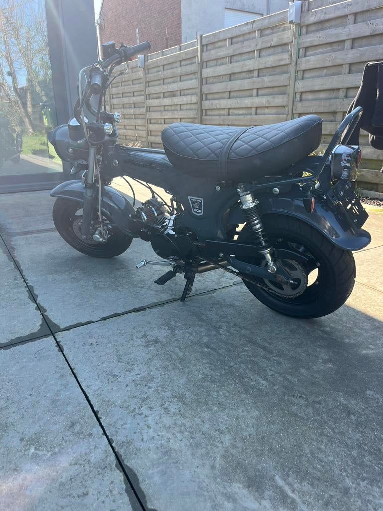 Dax brommer, Ophalen, Zo goed als nieuw