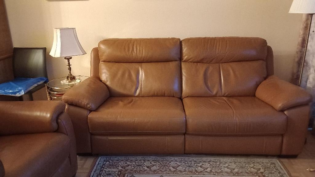 Lederen elektrische  2-zit en 2-éénzit, Huis en Inrichting, Zetels | Zetels, Ophalen, Gebruikt, Rechte bank, Tijdloos