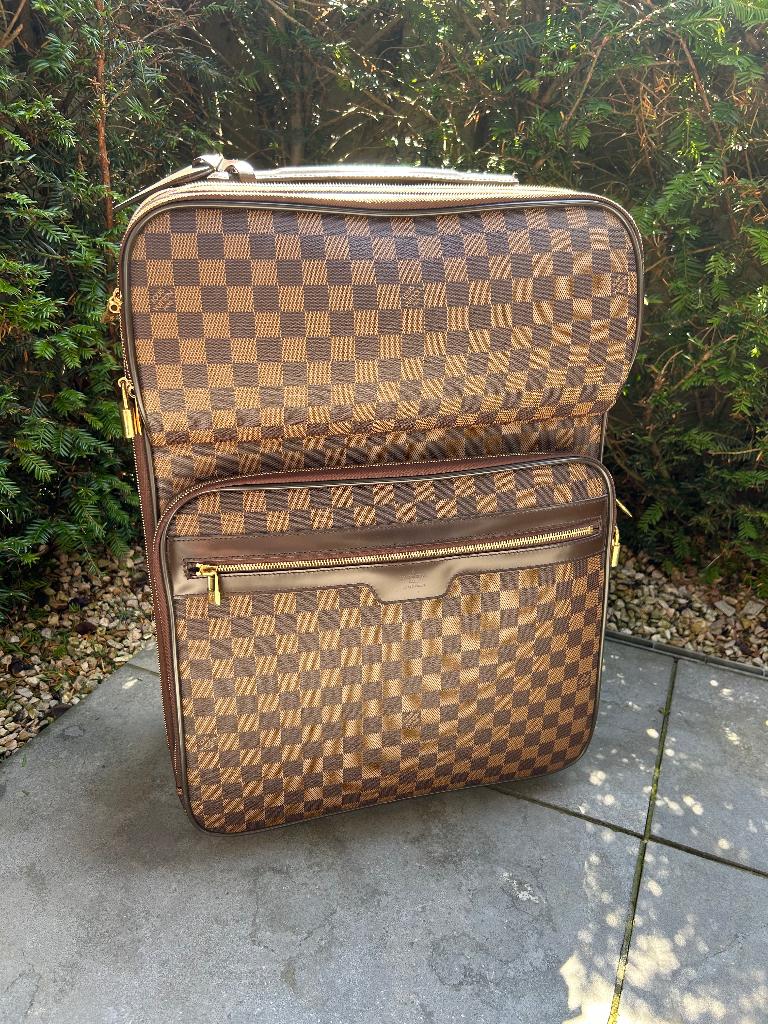 Louis Vuitton koffer, Handtassen en Accessoires, Koffers, Ophalen, Zo goed als nieuw, Leer, Wieltjes