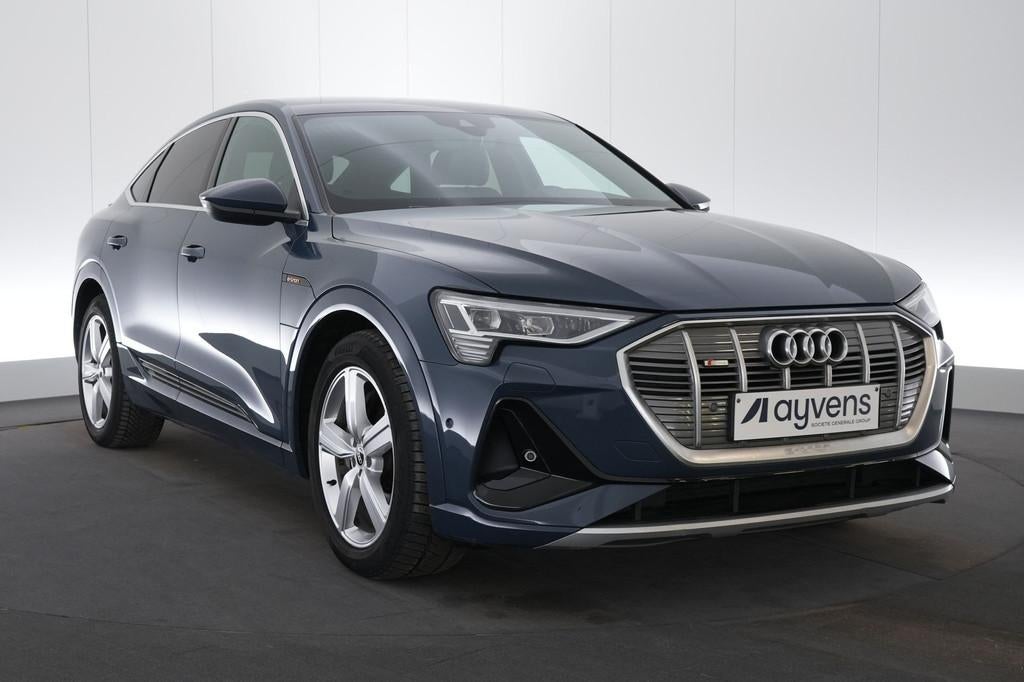 (2BLY893) AUDI E-TRON SPORTBACK, Auto's, Audi, Gebruikt, Blauw, 408 pk, Leder