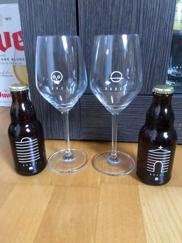 Duvel glas duo Sergio Herman met bijhorende flesjes, Verzamelen, Ophalen of Verzenden, Nieuw, Bierglas