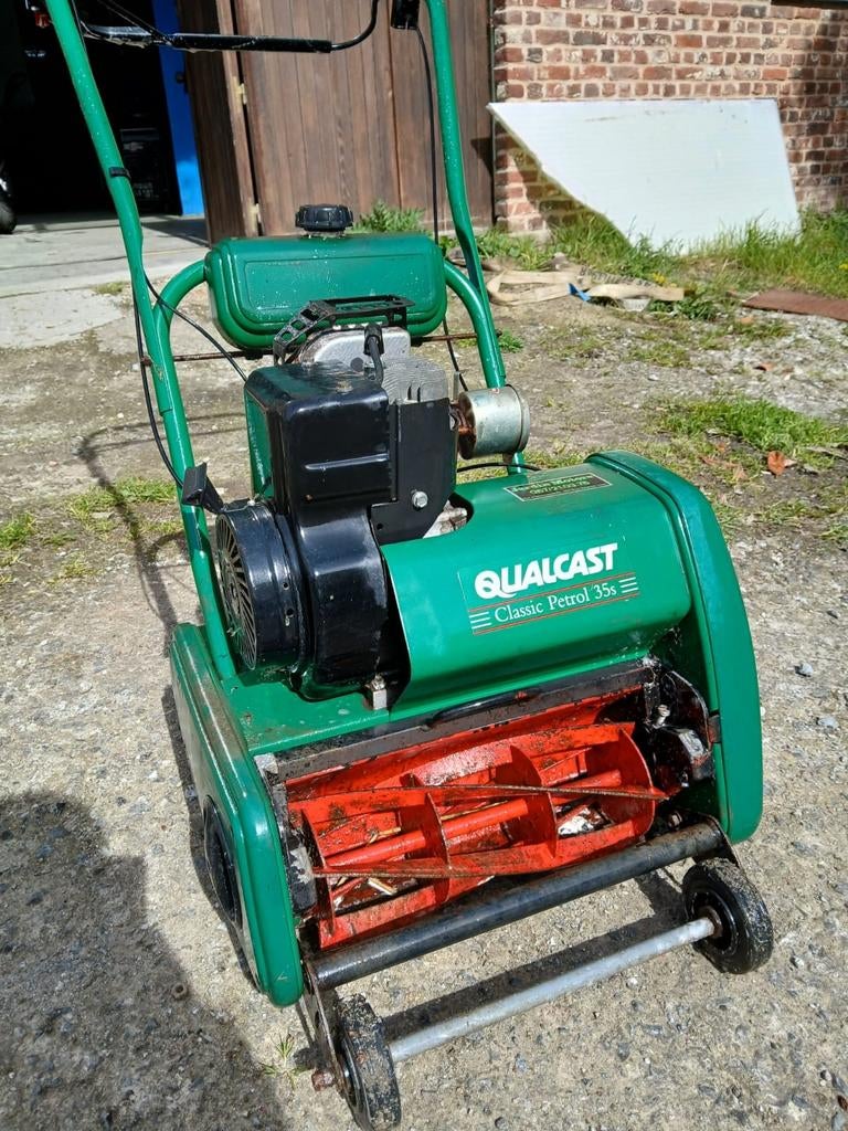 Ancienne tondeuse à rouleaux, Enlèvement ou Envoi