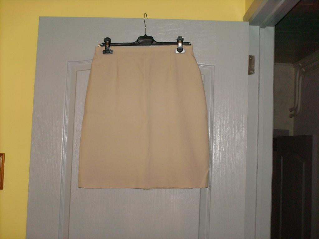 a vendre jupe pour dame, Kleding | Dames, Rokken, Maat 38/40 (M), 3 suisses, Beige, Ophalen of Verzenden