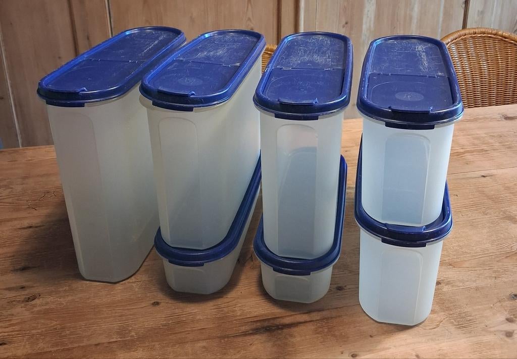 TUPPERWARE 7-delige set ruimtespaarders, Huis en Inrichting, Keuken | Tupperware, Ophalen, Gebruikt