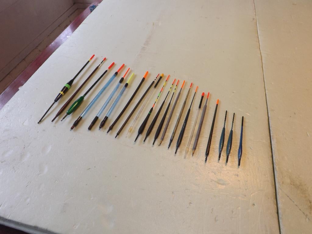 21 nieuwe MATCH DOBBERS, Watersport en Boten, Ophalen of Verzenden, Nieuw, Dobber of Lood