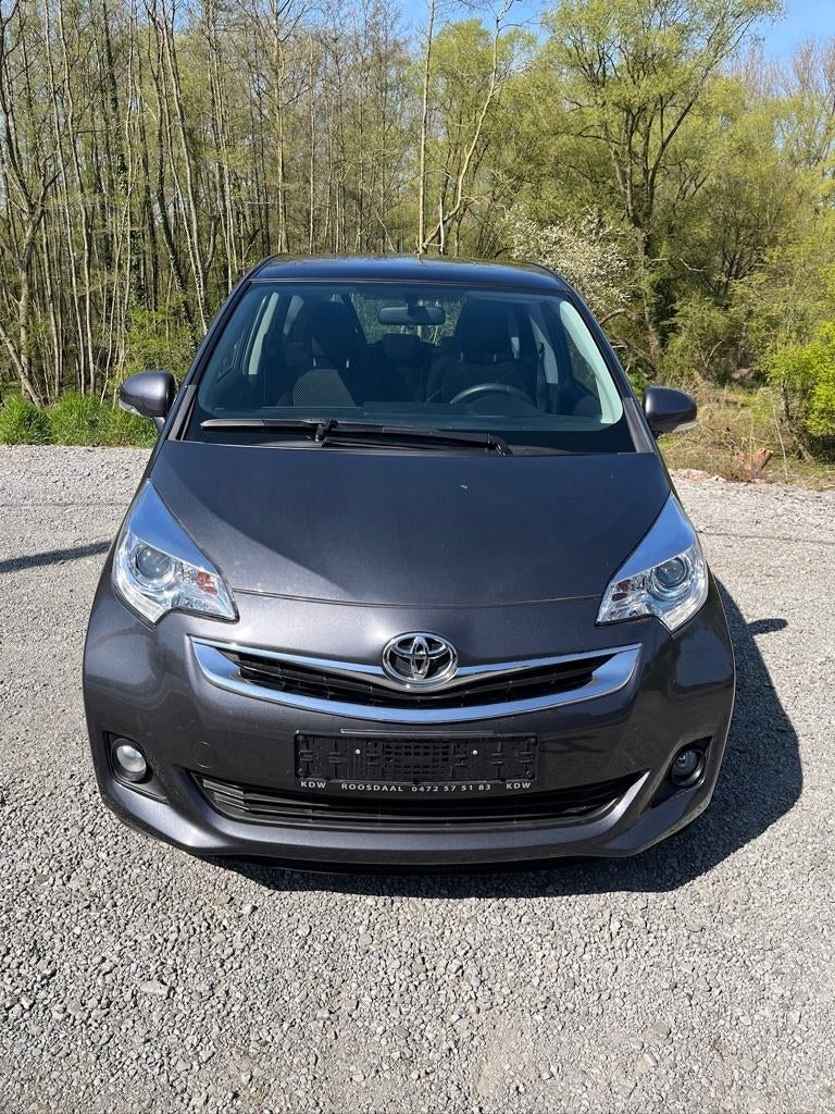 TOYOTA VERSO S SKYVIEW 1.4i AUTOMAAT 2016 slechts 51.820KM !, Auto's, Toyota, Automaat, Stof, Verso-S, 1329 cc