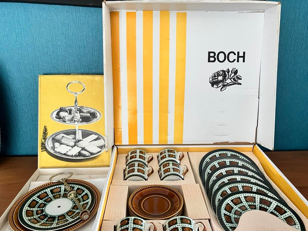 Boch Bernadette koffieservies 6 pers & etagere, Antiek en Kunst, Ophalen