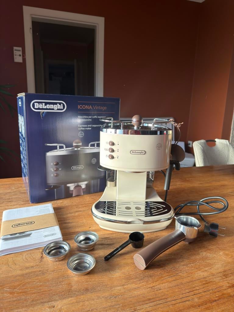 De’Longhi Icona Vintage, Elektronische apparatuur, Koffiezetapparaten, Ophalen, Afneembaar waterreservoir, Espresso apparaat, Nieuw