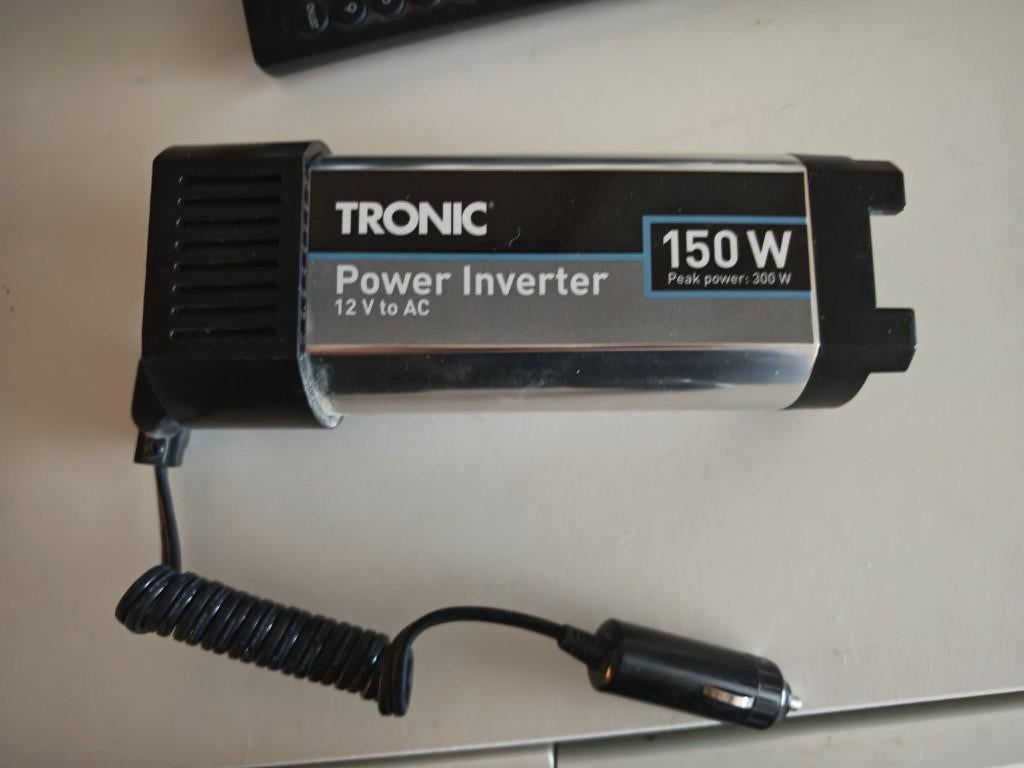 tronic power inverter 150w, Audio, Tv en Foto, Opladers, Ophalen, Nieuw