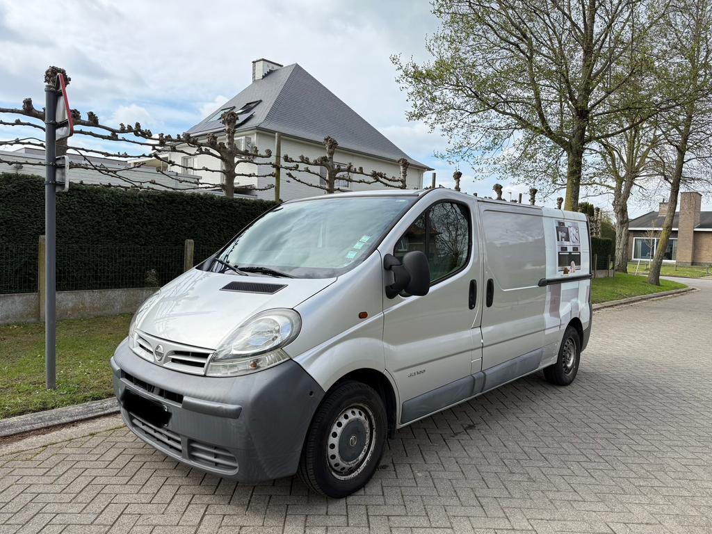 NISSAN PRIMESTAR 1.9 DCI 100 LANG REEDS GEKEURD WEINIG KM! ✅, Autos, Argent ou Gris, Achat, Entreprise, 3 places
