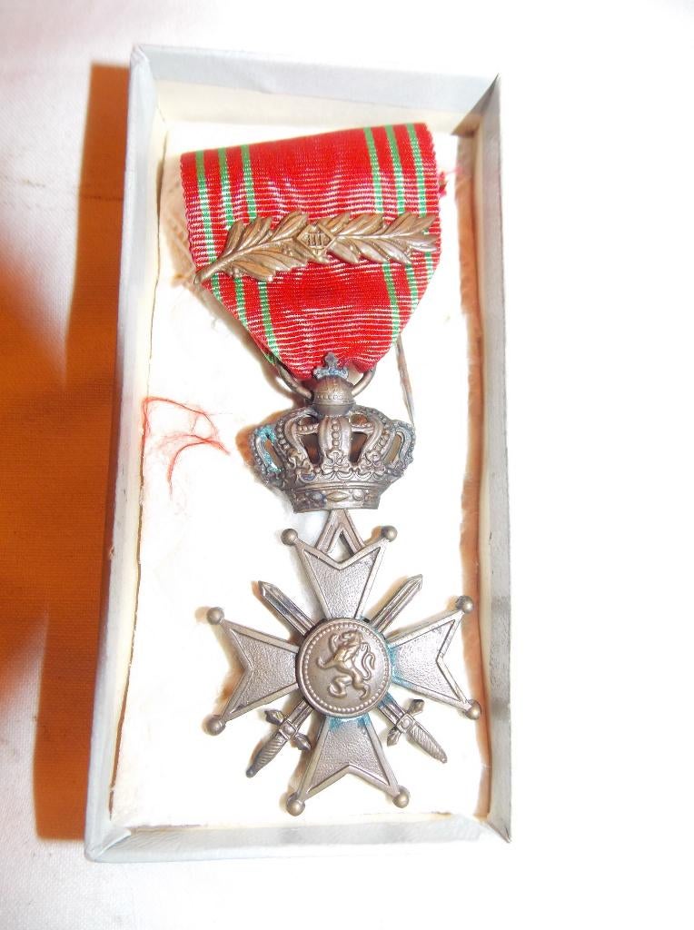 Belgische medaille 5, Verzamelen, Ophalen of Verzenden, Landmacht, Lintje, Medaille of Wings