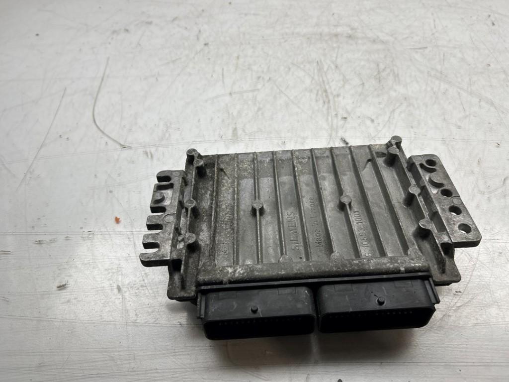 CALCULATEUR MOTEUR ECU Renault Scénic I (JA), Dhr. J. Ham, Renault, Administratie@autoham.nl, Utilisé
