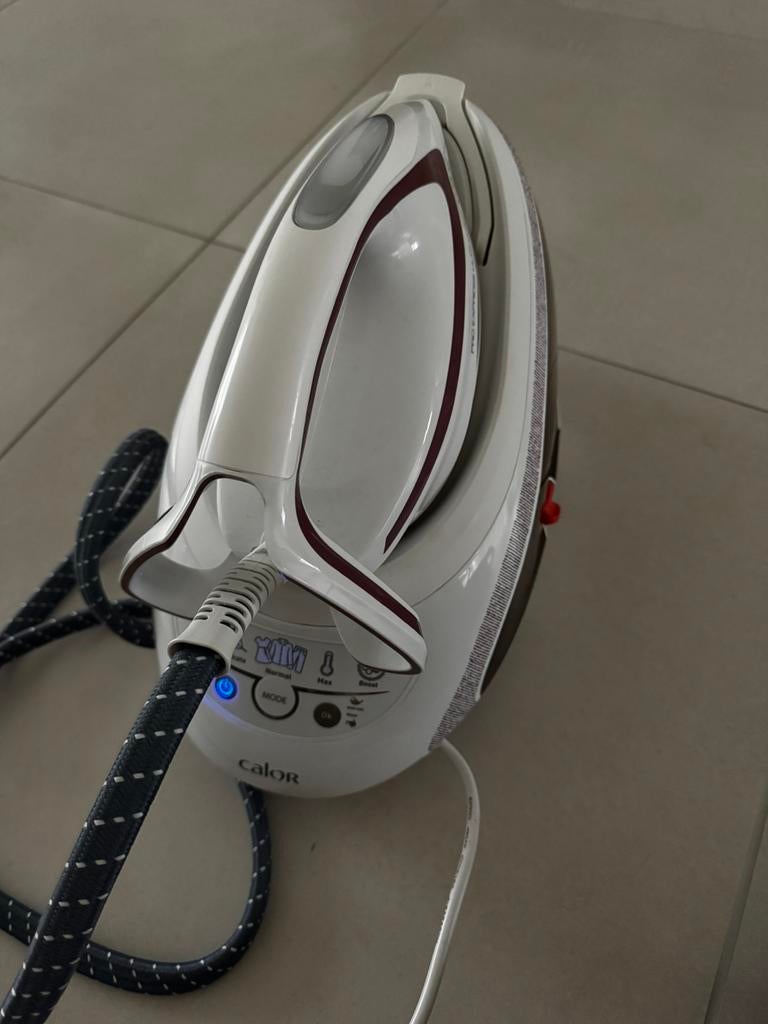 Calor Pro Express Ultimate Stoomgenerator, Elektronische apparatuur, Strijkijzers en Strijkplanken, Ophalen of Verzenden, Zo goed als nieuw