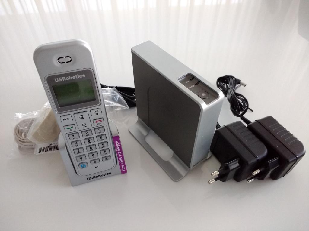 USRobotics draadloze / vaste Skype Phones, Télécoms, Télématique & VoIP, Enlèvement, Comme neuf, Téléphone
