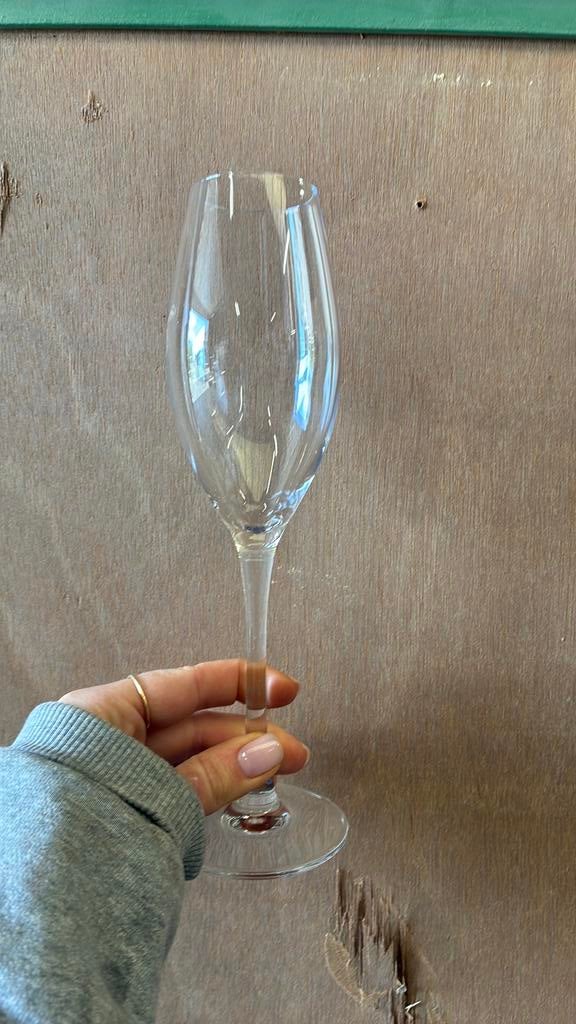 CHAMPAGNEGLAZEN, Ophalen, Nieuw