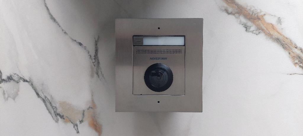 Hikvision Interphone vidéo de sécurité, Huis en Inrichting, Deurbellen, Zo goed als nieuw, Bedraad, Bewegingsdetectiesensor, Compatibel met smartphone