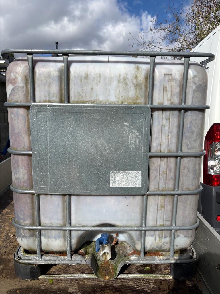 Baril de récupération d’eau de pluie 1000L, Jardin & Terrasse, 150 litres ou plus, Enlèvement, Utilisé, Avec robinet