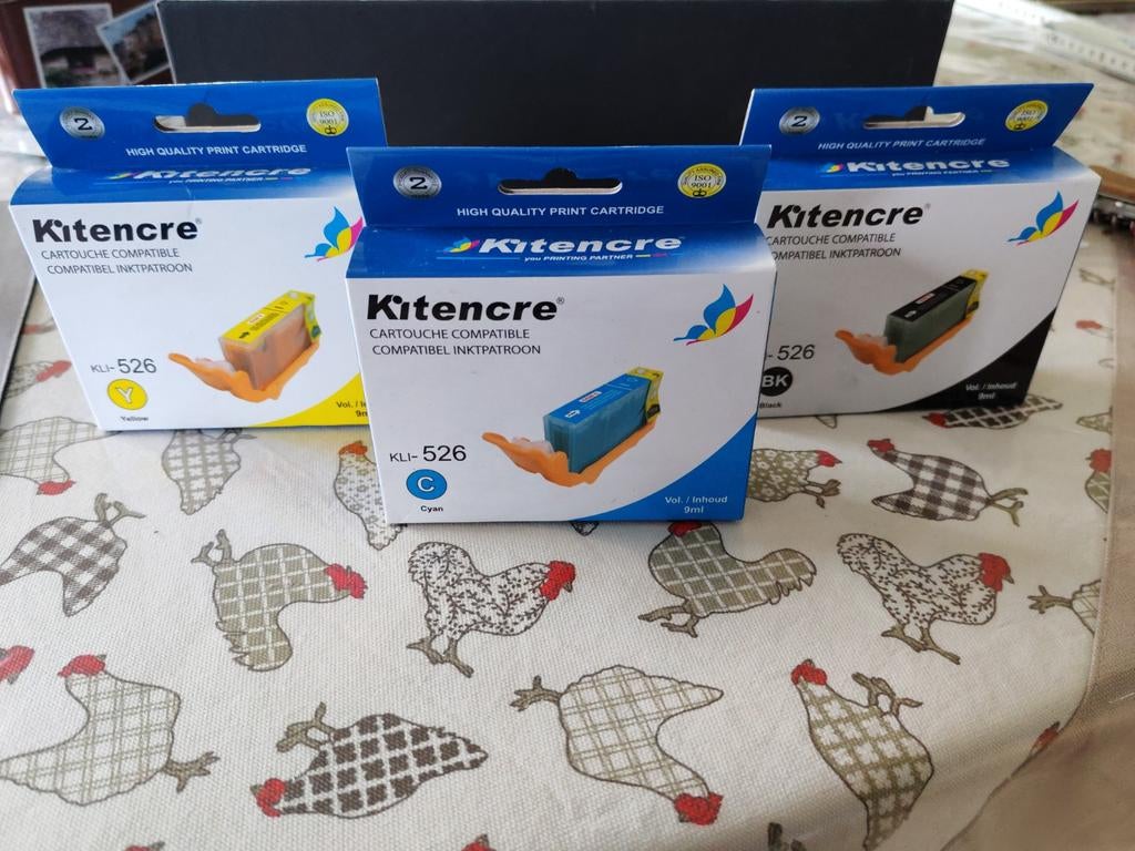 3 cartouches Canon. Prix public neuf 7 €/pièce. IP/MX/MG, Informatique & Logiciels, Enlèvement