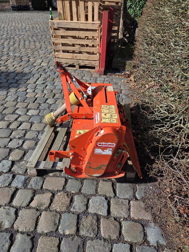 bakfrees voor mini-tractor, Enlèvement, Utilisé, Coupeur de jardin, Maschio