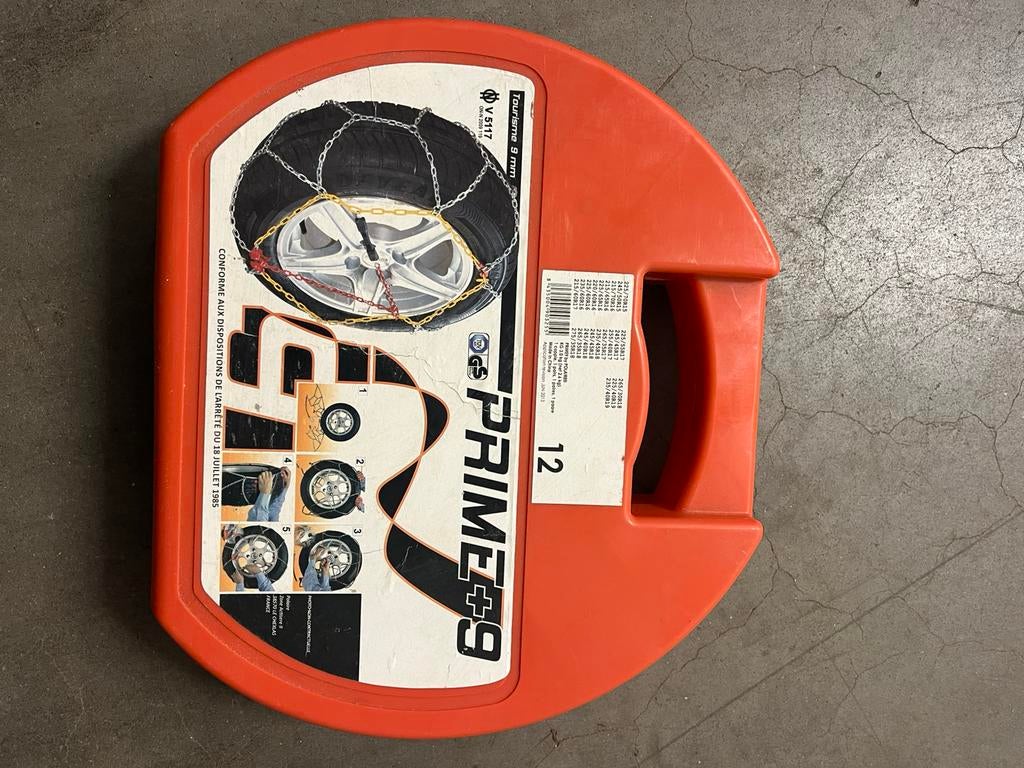 Chaines neige, Enlèvement, Comme neuf