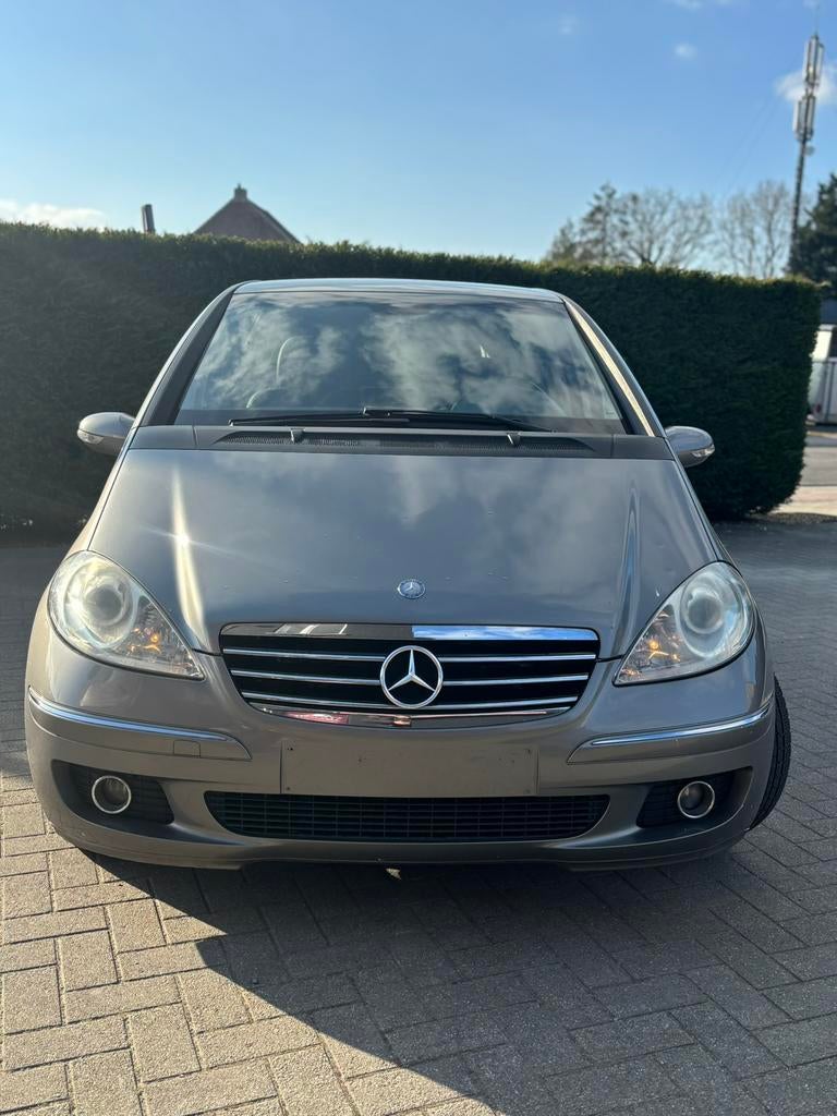 Mercedes a150 benzine lpg automaat airco 2005 190.000km, Auto's, 1498 cc, Zwart, 4 cilinders, Traction-control