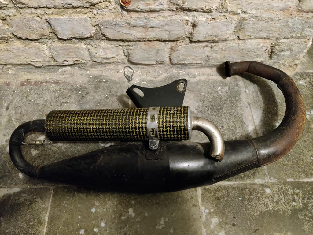 Sport Uitlaat scooter, Ophalen, Uitlaat