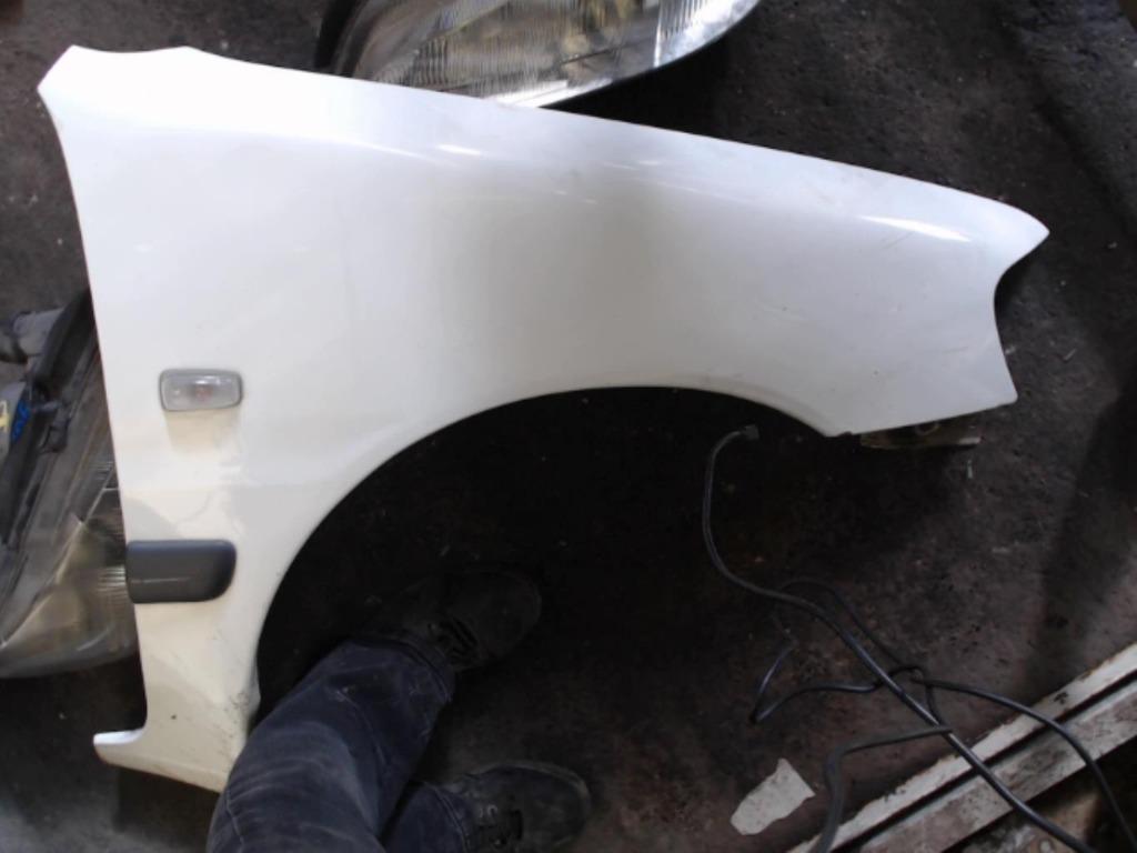 Aile avant droit Peugeot 106 1996-2003 LP/13444, Enlèvement ou Envoi, Utilisé, Avant, Peugeot