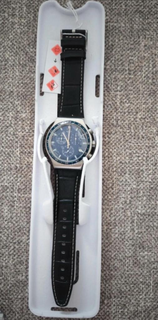 Montre Swatch Irony (YVS496), Neuf, Enlèvement ou Envoi, Cuir, Swatch