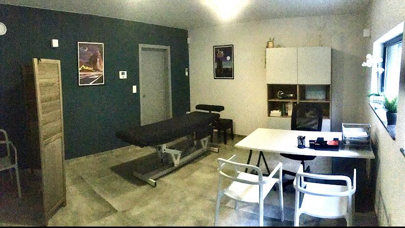 Location Cabinet paramédical à louer CHARLEROI, Immo, Appartementen en Studio's te huur, Charleroi, Minder dan 20 m²