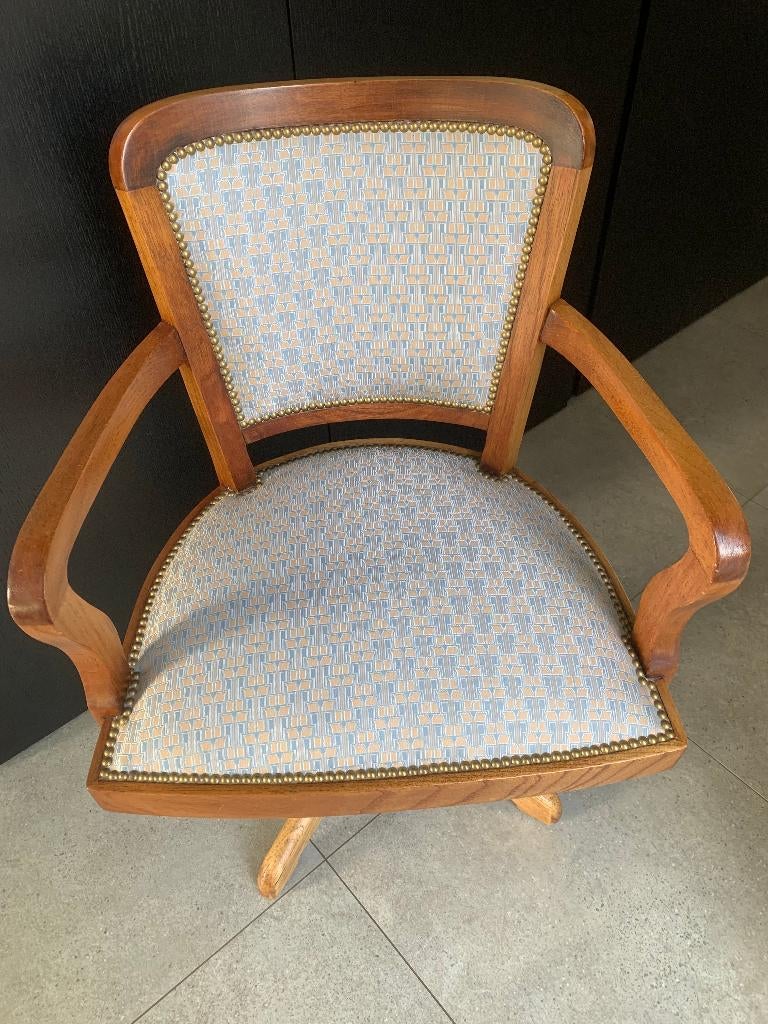 antieke bureaustoel, Enlèvement