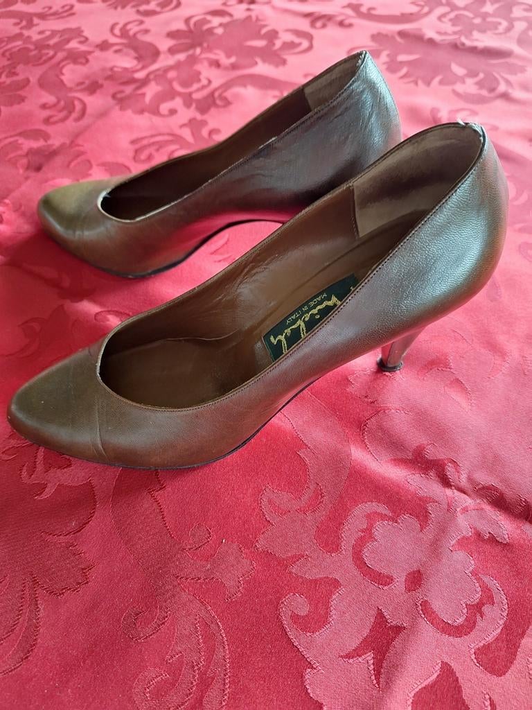 Escarpins en cuir brun,  doublés de cuir, pointure 37, Escarpins, Brun, Enlèvement, Chausseur Michel