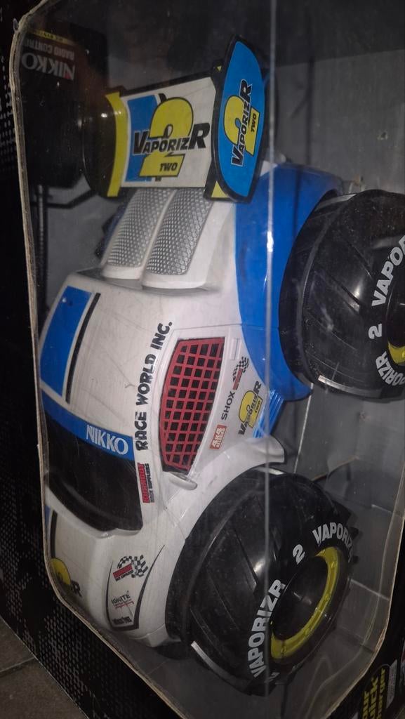 Speelgoedauto op afstandsbediening bestendig tegen alles, Kinderen en Baby's, Speelgoed |Speelgoedvoertuigen, Zo goed als nieuw