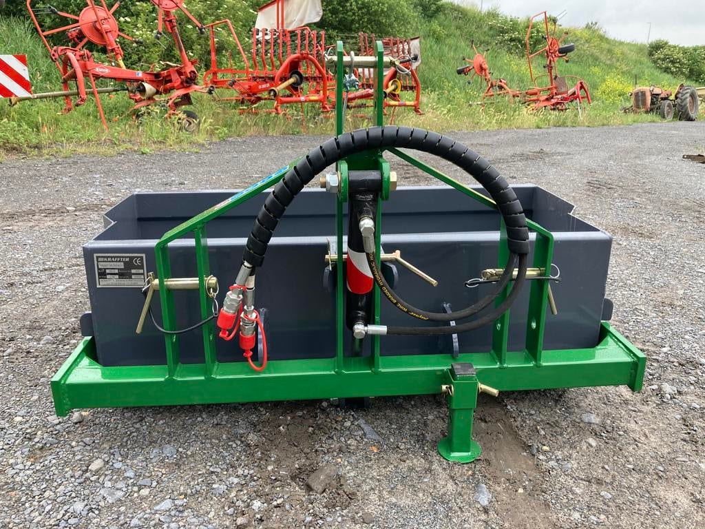 Godet hydraulique 120 avec mini-valve de tracteur Kraffter, Enlèvement, Terreau