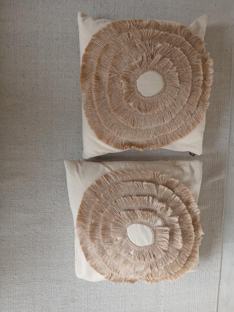 Twee bohemian kussens, Huis en Inrichting, Ophalen, Beige